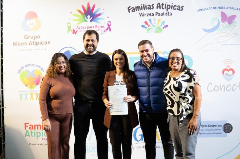 Encontro “Conexão Atípica” reúne famílias e debate políticas públicas de inclusão em Jundiaí