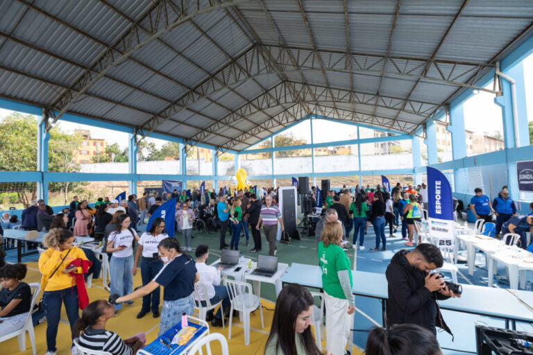 Mais de 2,8 mil atendimentos marcam a 3ª edição do Prefeitura na Área, na região do Cecap